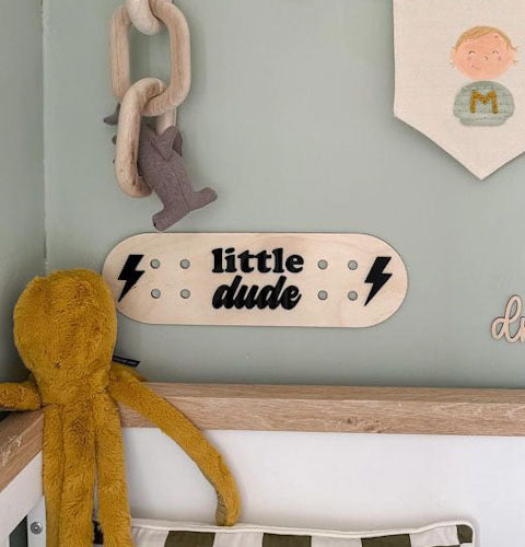 Little dude Skate board